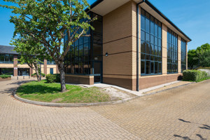  Cambridge CB4 0FZ picture 2