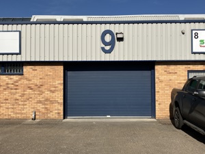  Milton Keynes,  MK12  picture 3