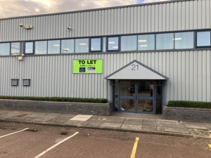  Stacey Bushes,  Milton Keynes,  MK12 6HS picture 1