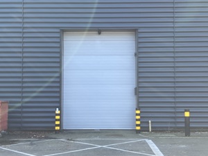  Milton Keynes,  MK13  picture 3