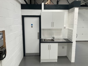  Milton Keynes,  Buckinghamshire,  MK14 5BP picture 6