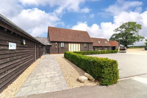  Station Road,  Swanbourne,  Milton Keynes,  Buckinghamshire,  MK17 0SR picture 2