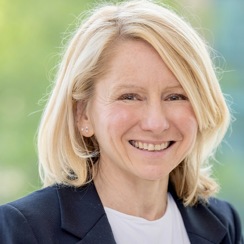 Image of Dr Kathryn Chapman headshot