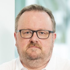 Image of Hughes Paul-001