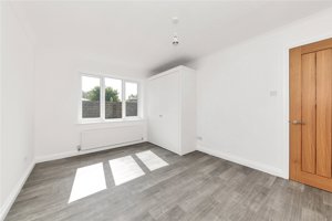 Cambridgeshire, CB1 3JL picture 5