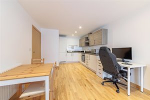 Cambridgeshire, CB1 3FB picture 5