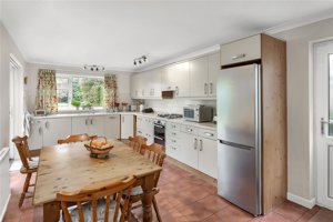 Cambridgeshire, CB1 8RW picture 5