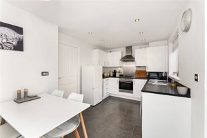 Cambridgeshire, CB1 9JN picture 2