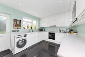 Cambridgeshire, CB1 9HA picture 5