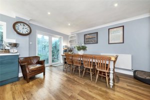 Cambridgeshire, CB1 3BP picture 6