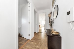 Cambridge, Cambridgeshire, CB2 9ET picture 5