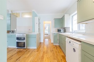 Cambridge, CB2 9NF picture 4