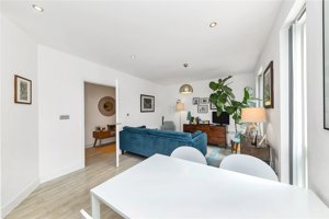 Cambridgeshire, CB2 0AR picture 2