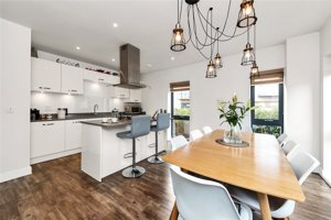 Cambridge, Cambridgeshire, CB2 9DW picture 2