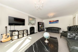 Cambridge, CB2 9HD picture 6