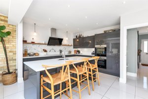 Cambridge, Cambridgeshire, CB22 5JS picture 5