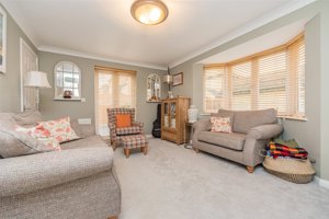 Duxford, Cambridge, CB22 4AD picture 2