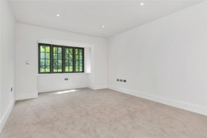 Cambridge, CB22 5HJ picture 3