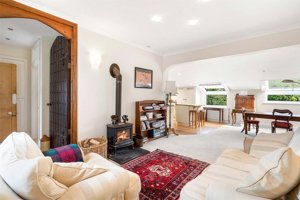 Cambridgeshire, CB22 4NW picture 4