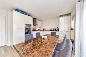 Cambridge, CB22 5FQ picture 2