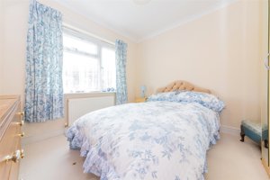 Cambridge, CB23 7EF picture 5