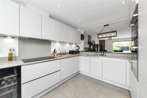 Cambridge, Cambridgeshire, CB24 5AU picture 3