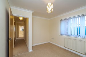 Cambridge, CB24 9YT picture 5