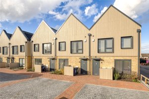 Cambridge, Cambridgeshire, CB25 9LY picture 1