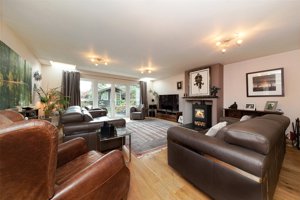 Cambridge, CB3 0LU picture 3