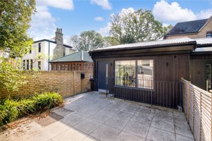 Cambridgeshire, CB3 9LB picture 1