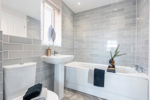 Cambridgeshire, CB3 0UF picture 6