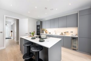 Cambridge, CB3 1SE picture 3