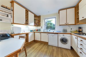 Cambridge, Cambridgeshire, CB3 9AR picture 4