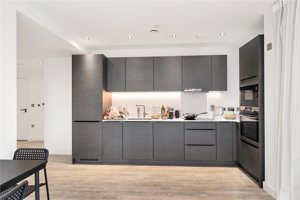 Cambridgeshire, CB3 1BR picture 2