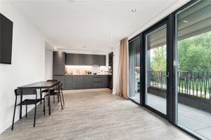 Cambridgeshire, CB3 1BR picture 5