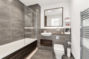 Cambridgeshire, CB3 1AX picture 5