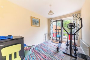 Cambridgeshire, CB4 3NW picture 3