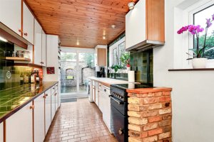 Cambridgeshire, CB4 1AG picture 5