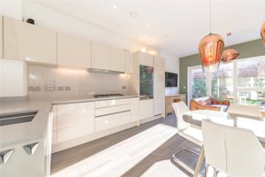 Cambridgeshire, CB4 1GB picture 5