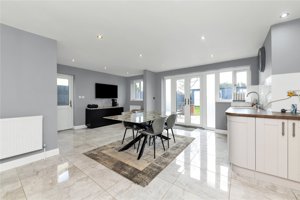 Cambridgeshire, CB4 1LW picture 3