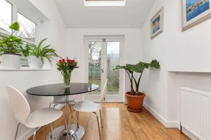 Cambridgeshire, CB4 3PP picture 5