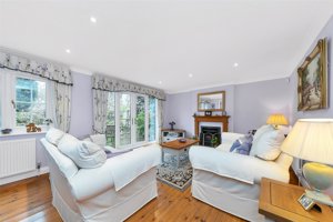 Ely, CB6 3SJ picture 2