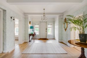 Newmarket, CB8 9LW picture 3