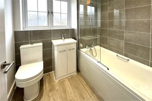 Norfolk, NR13 4RT picture 5