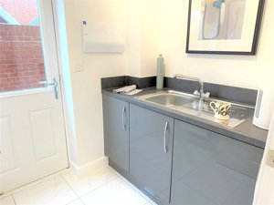 Norfolk, NR13 4RT picture 4