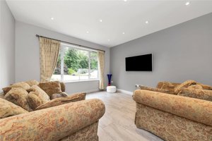 Huntingdon, Cambridgeshire, PE28 9ND picture 6