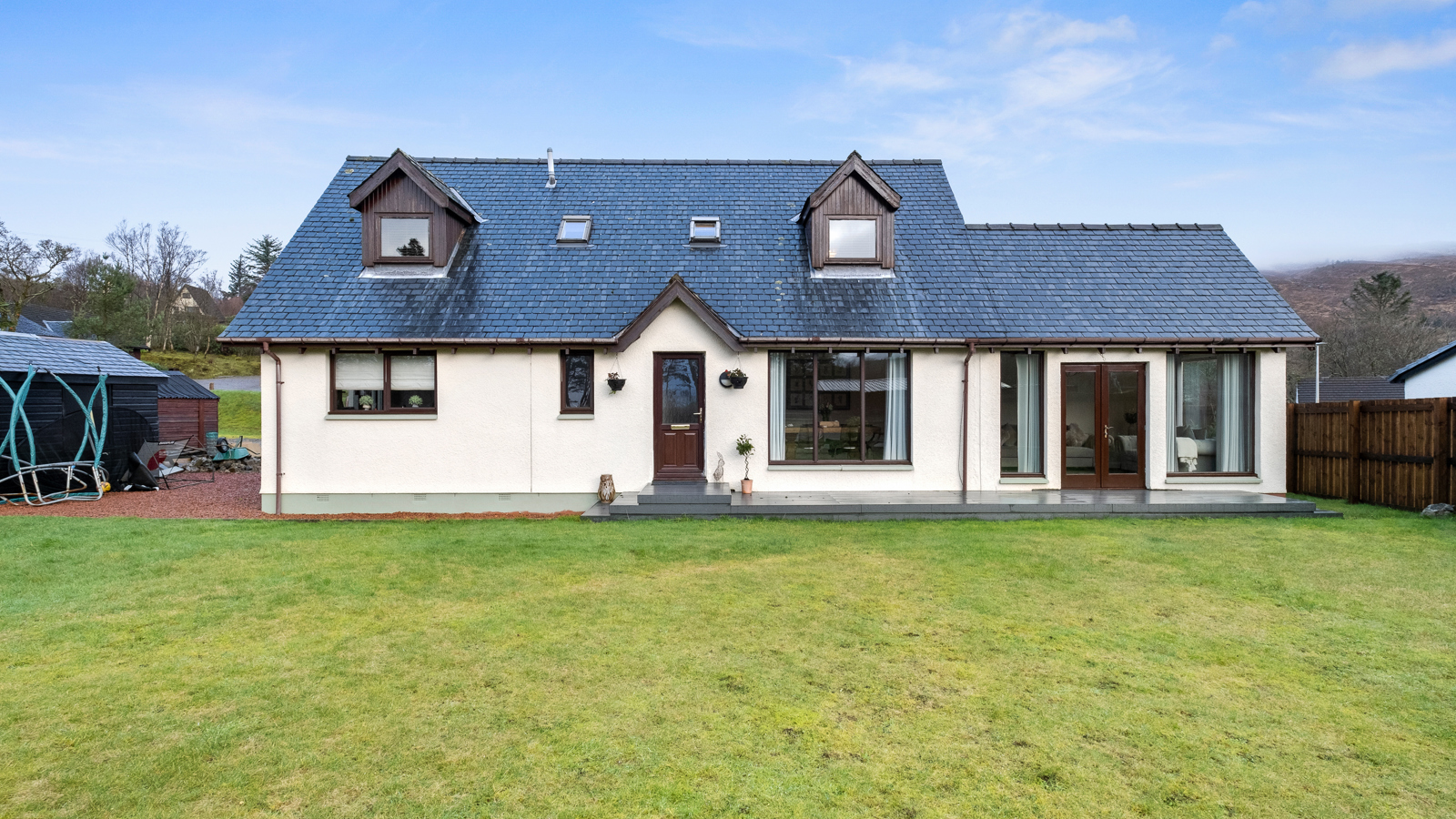 Front Of Property2.jpg