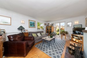 Royston, SG8 6QP picture 2