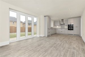 Royston, Hertfordshire, SG8 9FT picture 4