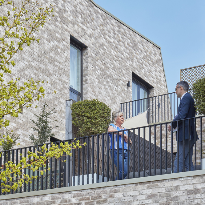 Image of Eddington_200421 16